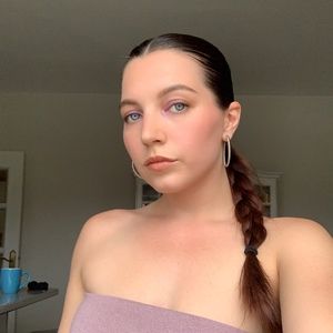 Meet your Posher, Leah